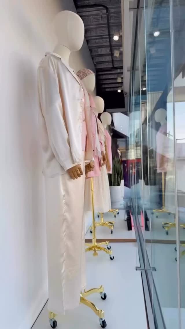 Post 8 by Blush Collection ® on Instagram (video)