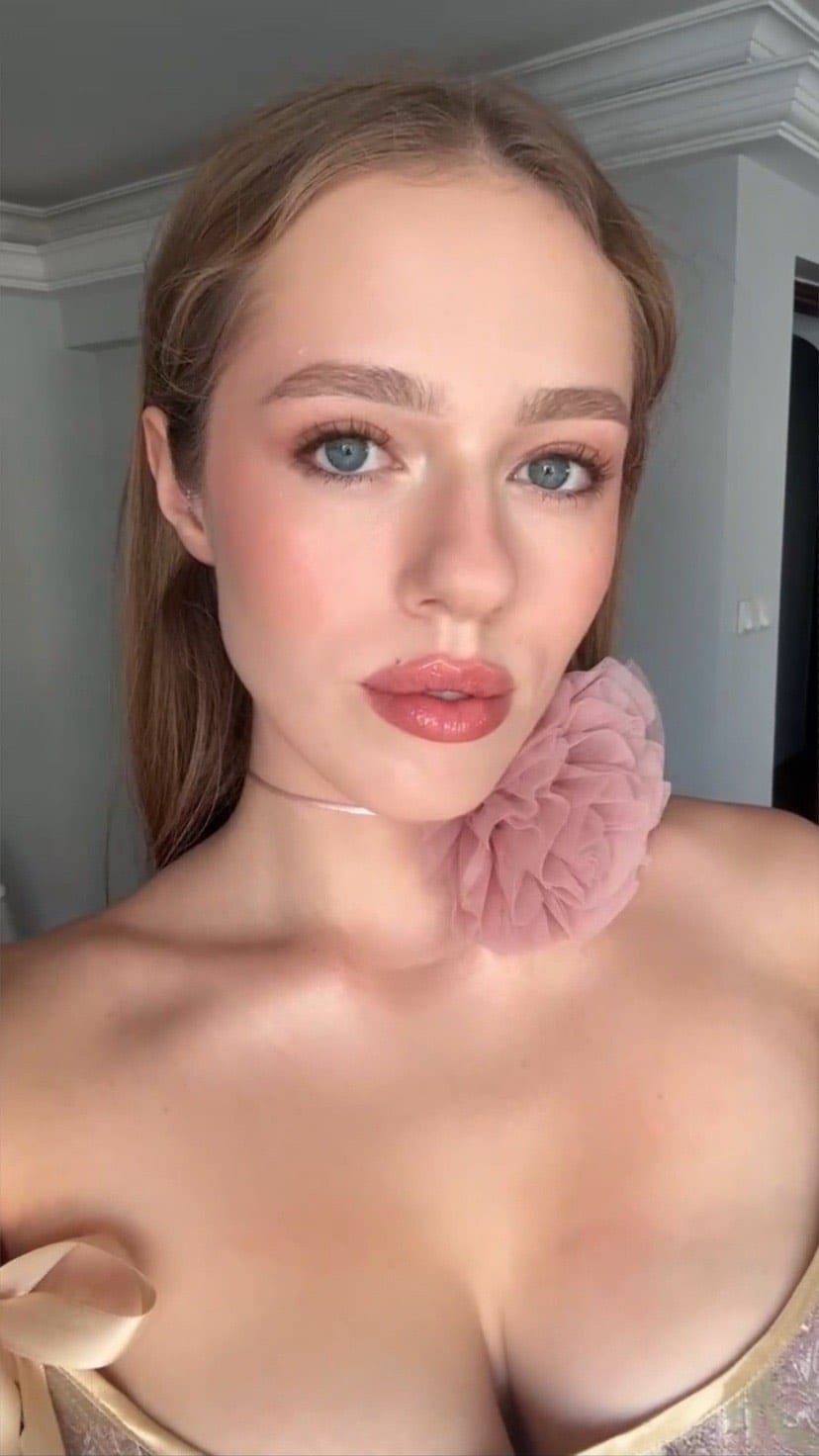 Post 3 by Gelin makyajı izmir on Instagram (video)