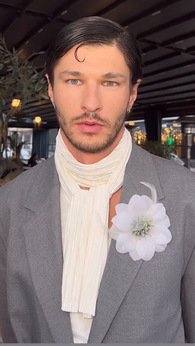 Post 1 by Gelin makyajı izmir on Instagram (video)