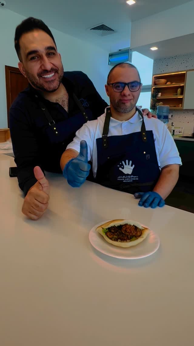 Post 4 by Abdulrahman Alshuqairi/pastry chef on Instagram (video)