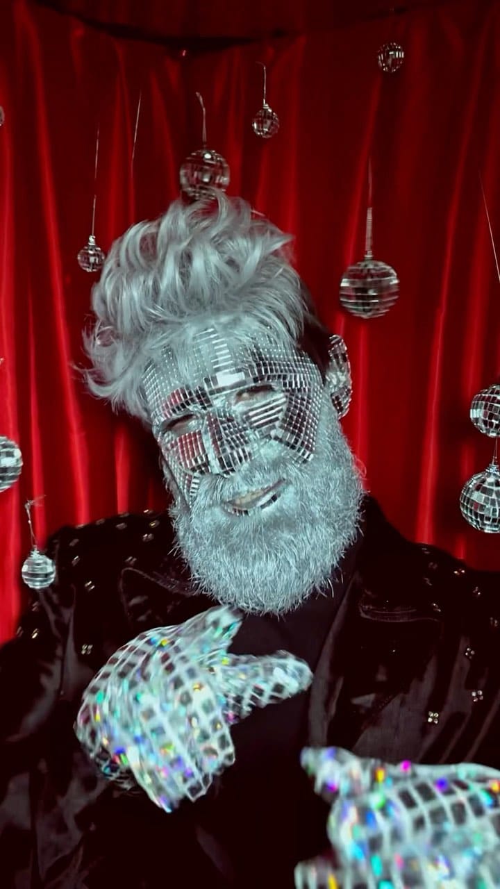 Post 6 by Rafa Gil Makeup & Hair on Instagram (video)