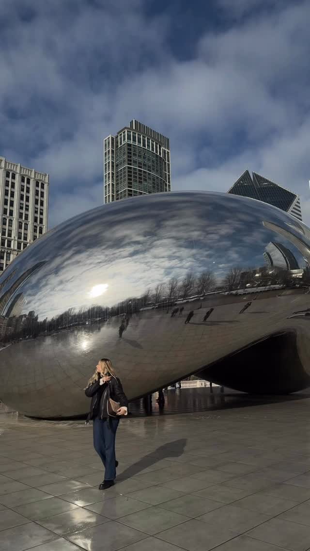 Post 3 by Jana Kislats on Instagram (video)