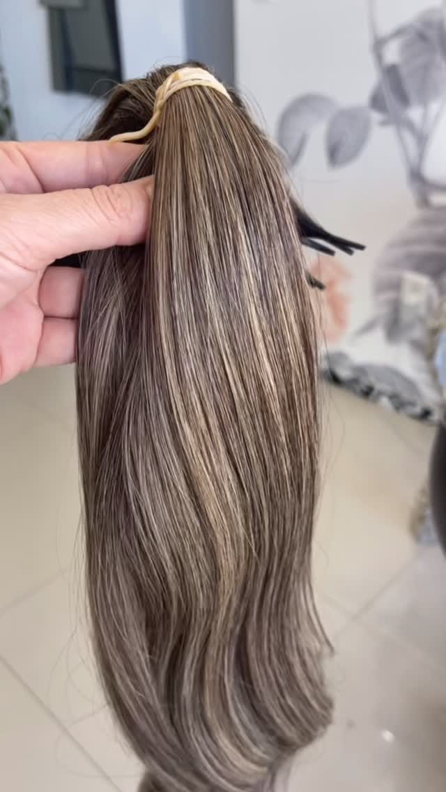 Post 1 by Venta y Aplicación De Cabello on Instagram (video)