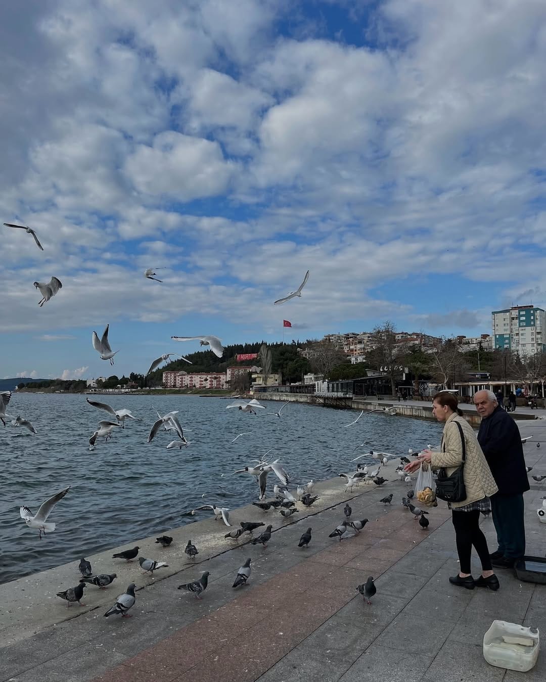 Post 9 by Merve on Instagram (image)