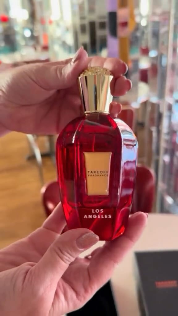 Post 1 by Mel 🎀 on Instagram (video)