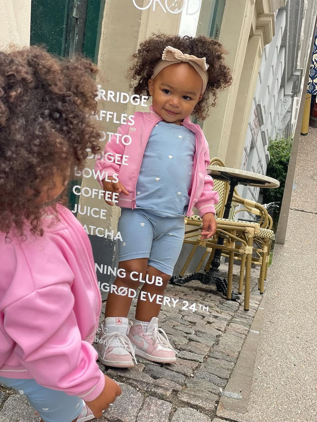 Post 7 by MIA PELCH on Instagram (carousel)