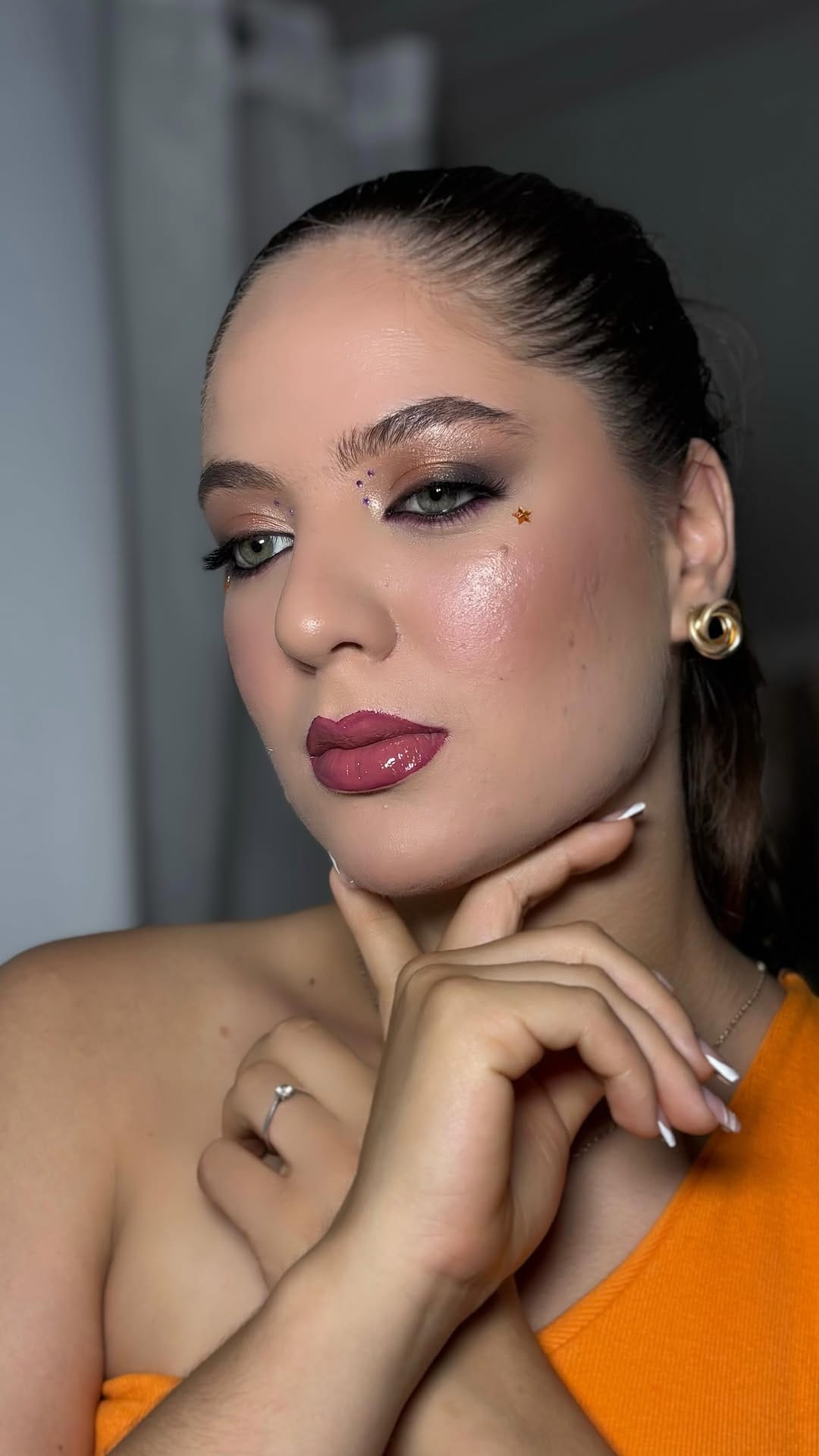 Post 2 by Vitória Mendes on Instagram (video)