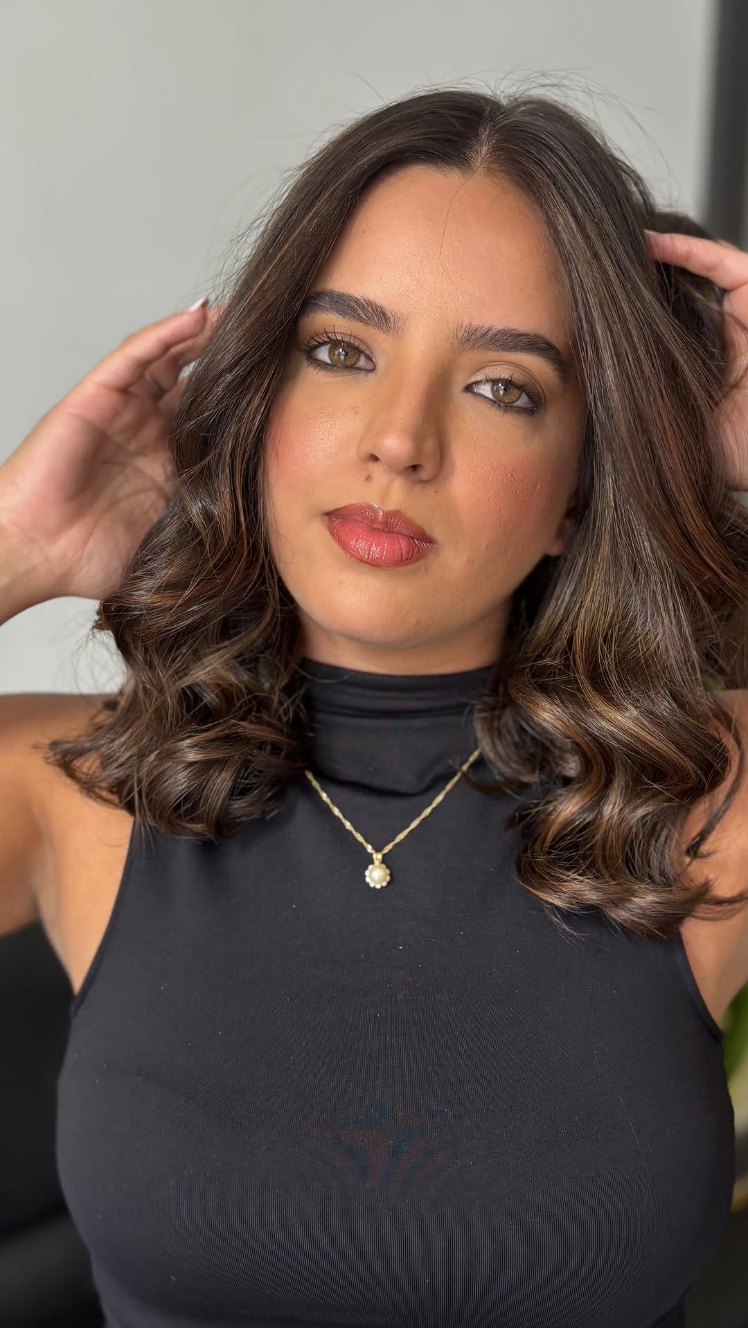 Post 8 by Vitória Mendes on Instagram (video)