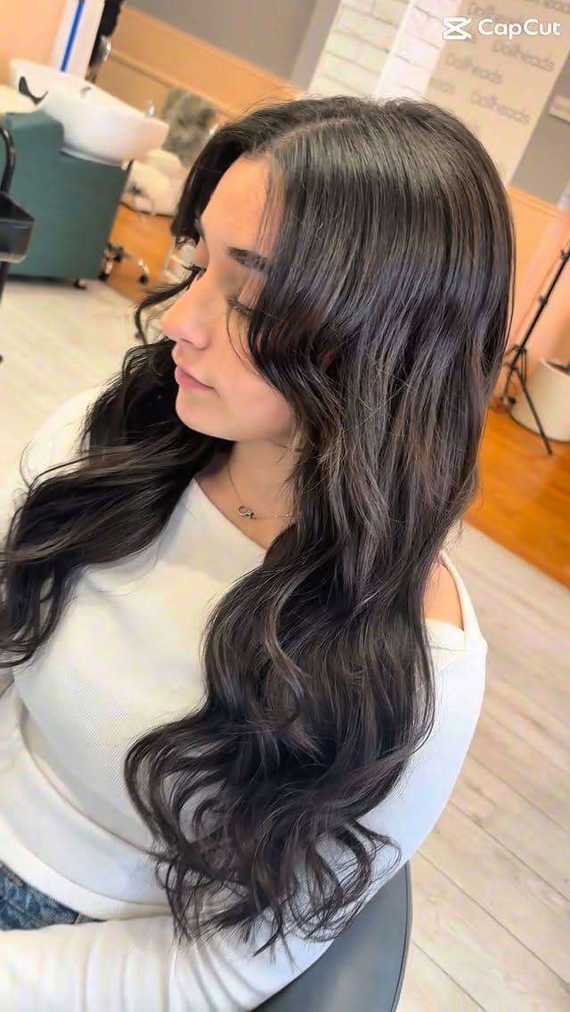 Post 8 by Dollheads Hair Extensions 🤍 on Instagram (video)
