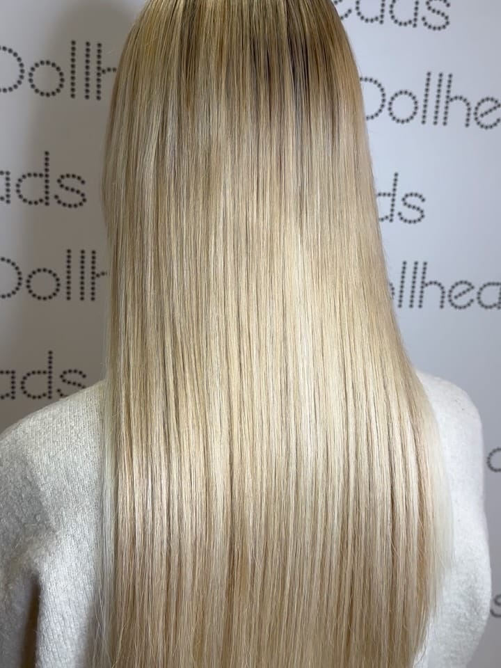 Post 1 by Dollheads Hair Extensions 🤍 on Instagram (carousel)