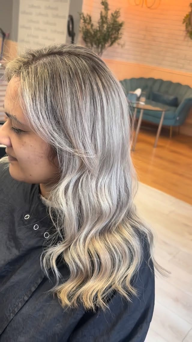 Post 6 by Dollheads Hair Extensions 🤍 on Instagram (video)