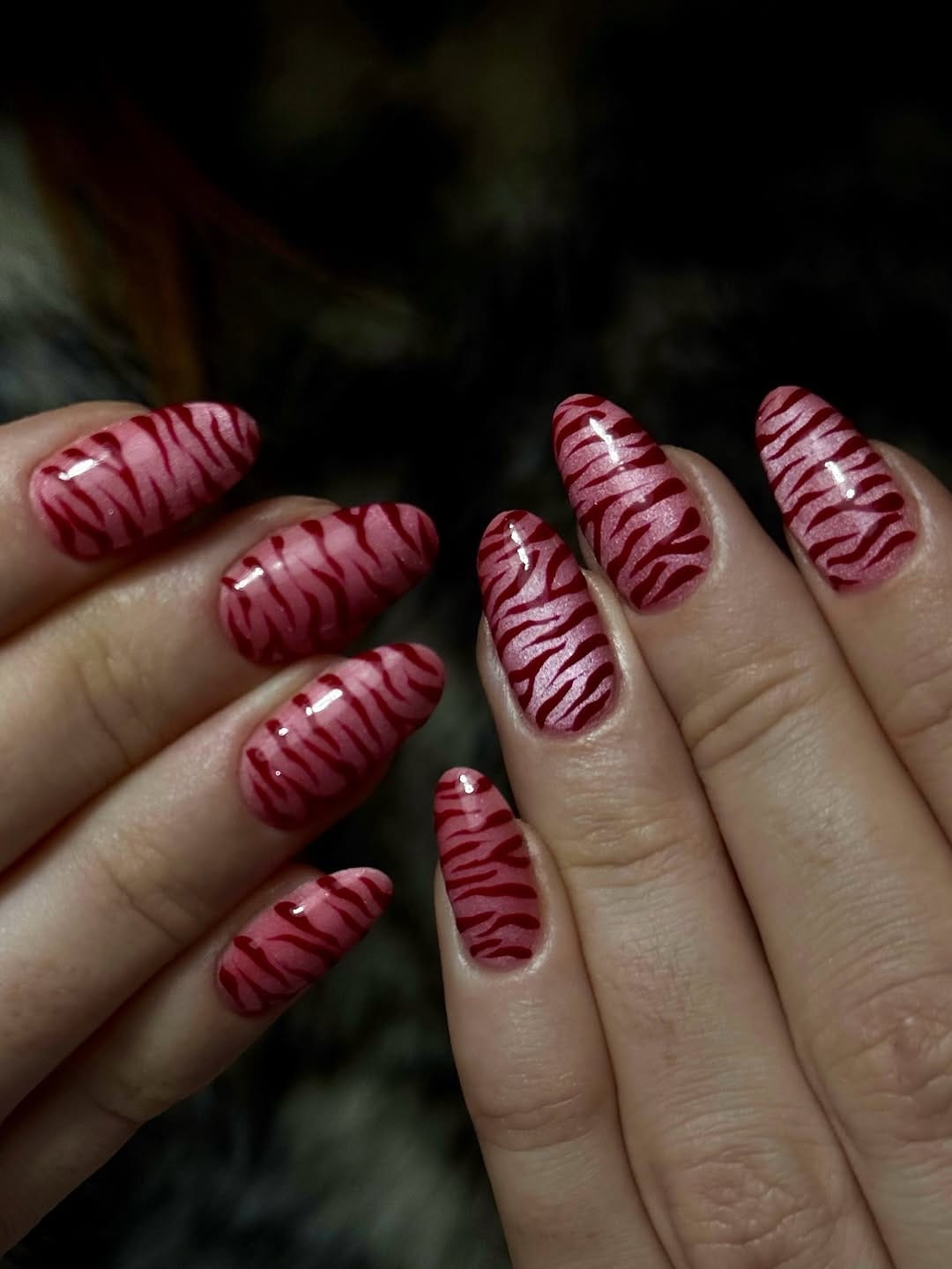 Post 7 by VMAË NAILS | Formatrice • Nail Artist ✨ BORDEAUX on Instagram (carousel)