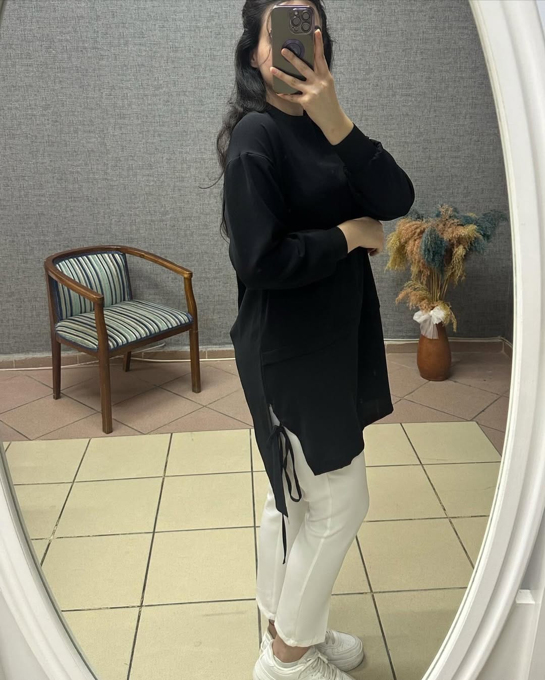 Post 8 by VERA GİYİM on Instagram (carousel)