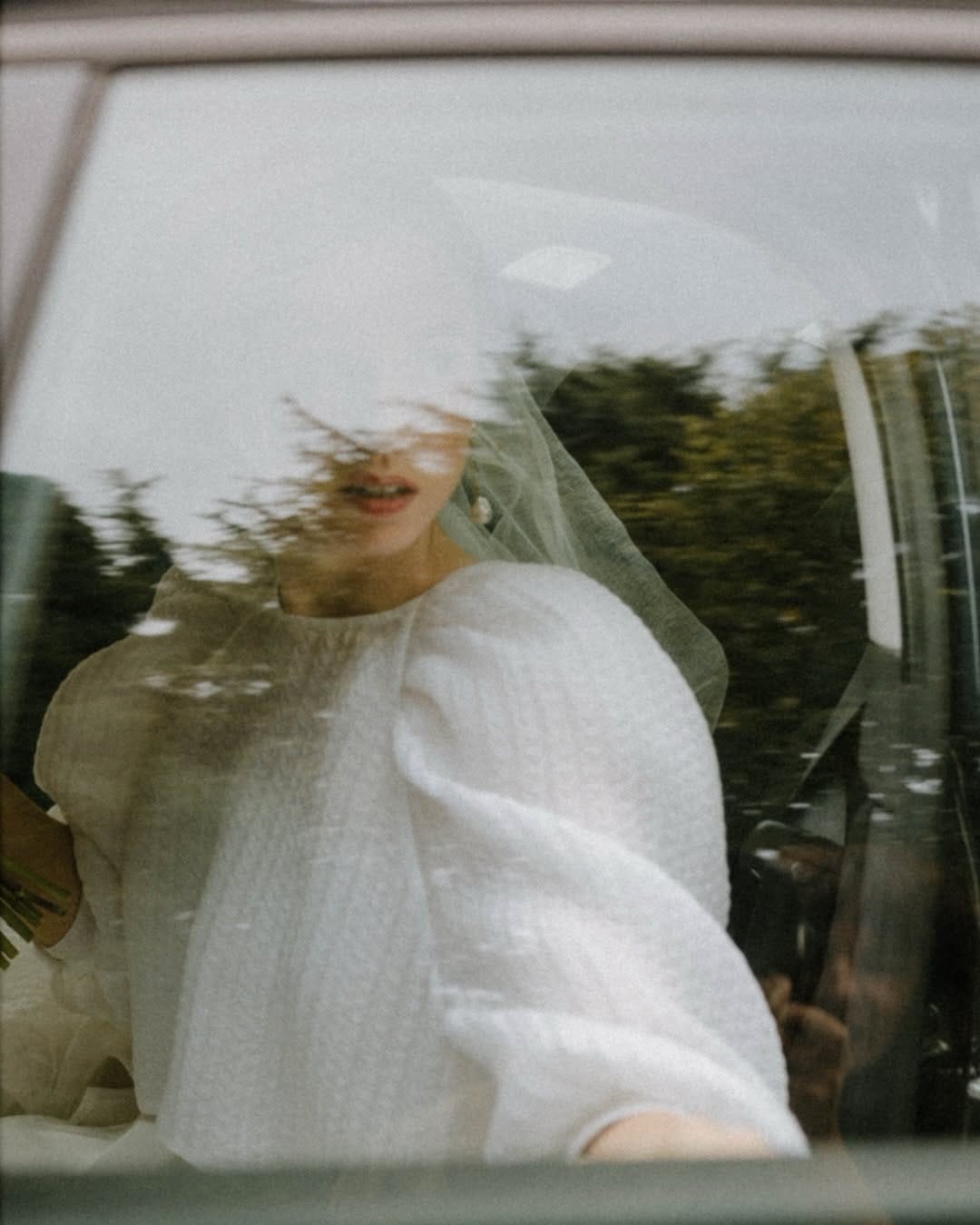 Post 1 by Graciela Vilagudín / Fotógrafa de bodas on Instagram (carousel)