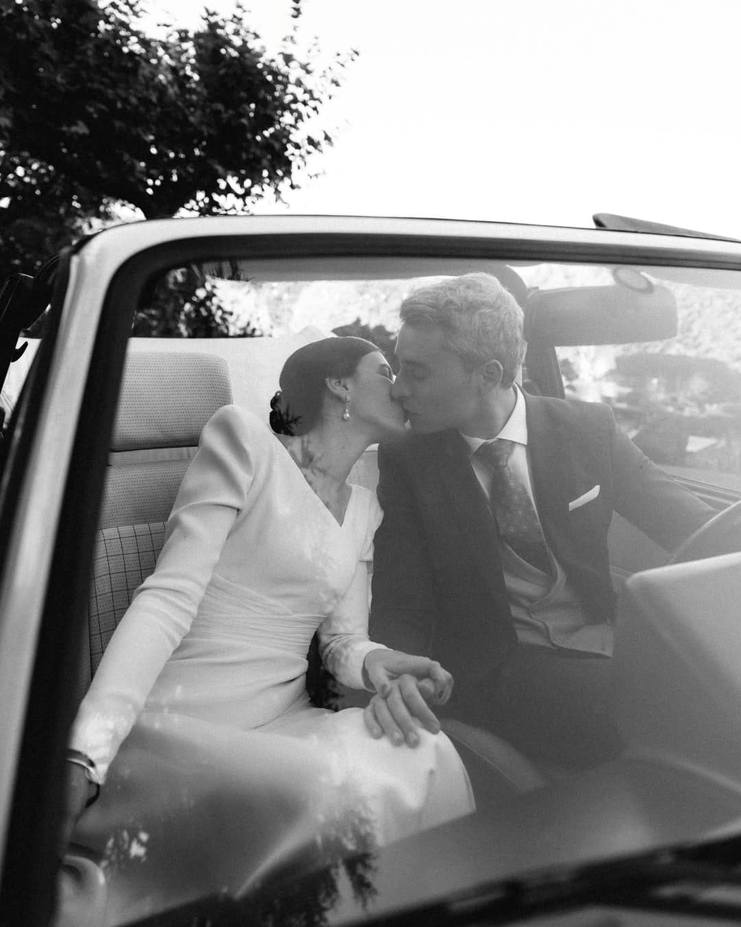 Post 10 by Graciela Vilagudín / Fotógrafa de bodas on Instagram (carousel)