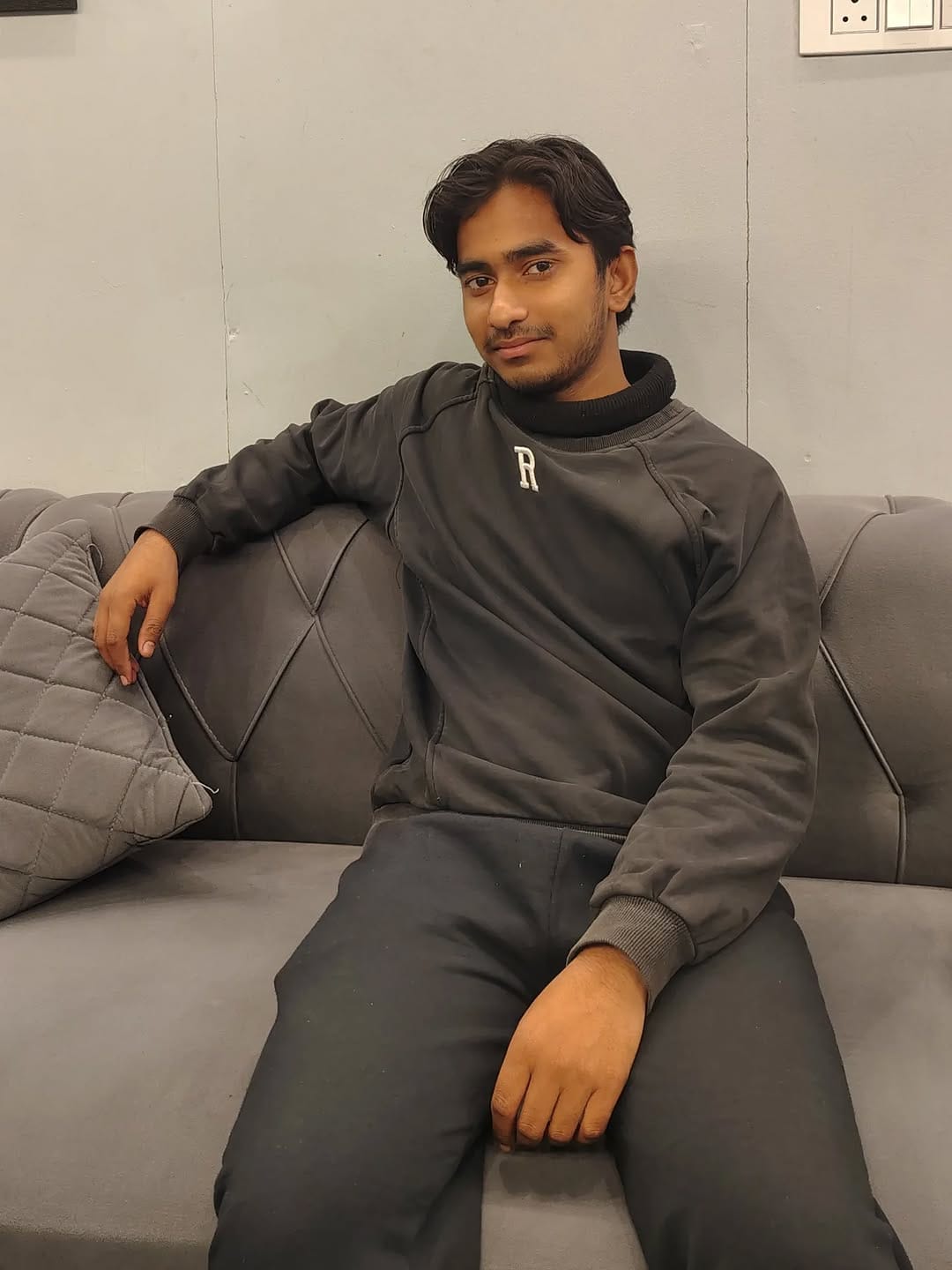 Post 1 by Shahzar Ansari on Instagram (carousel)