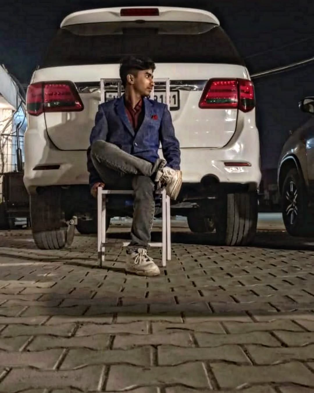 Post 3 by Shahzar Ansari on Instagram (image)