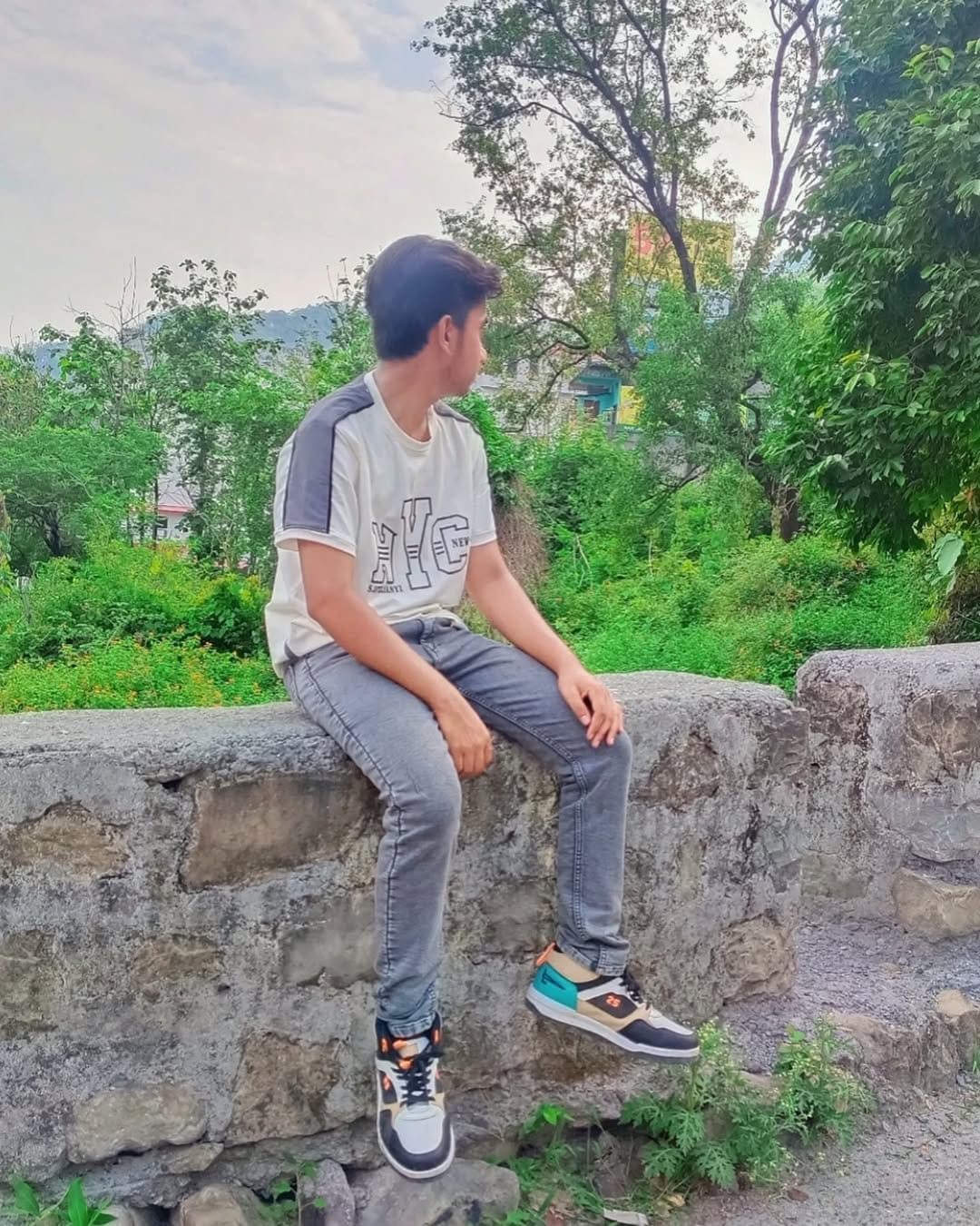 Post 2 by Shahzar Ansari on Instagram (carousel)