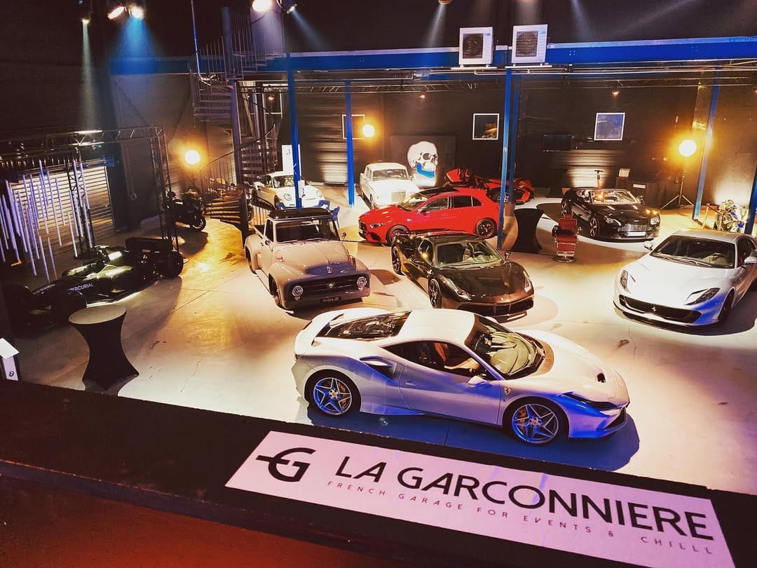 Post 9 by LA GARÇONNIÈRE on Instagram (image)