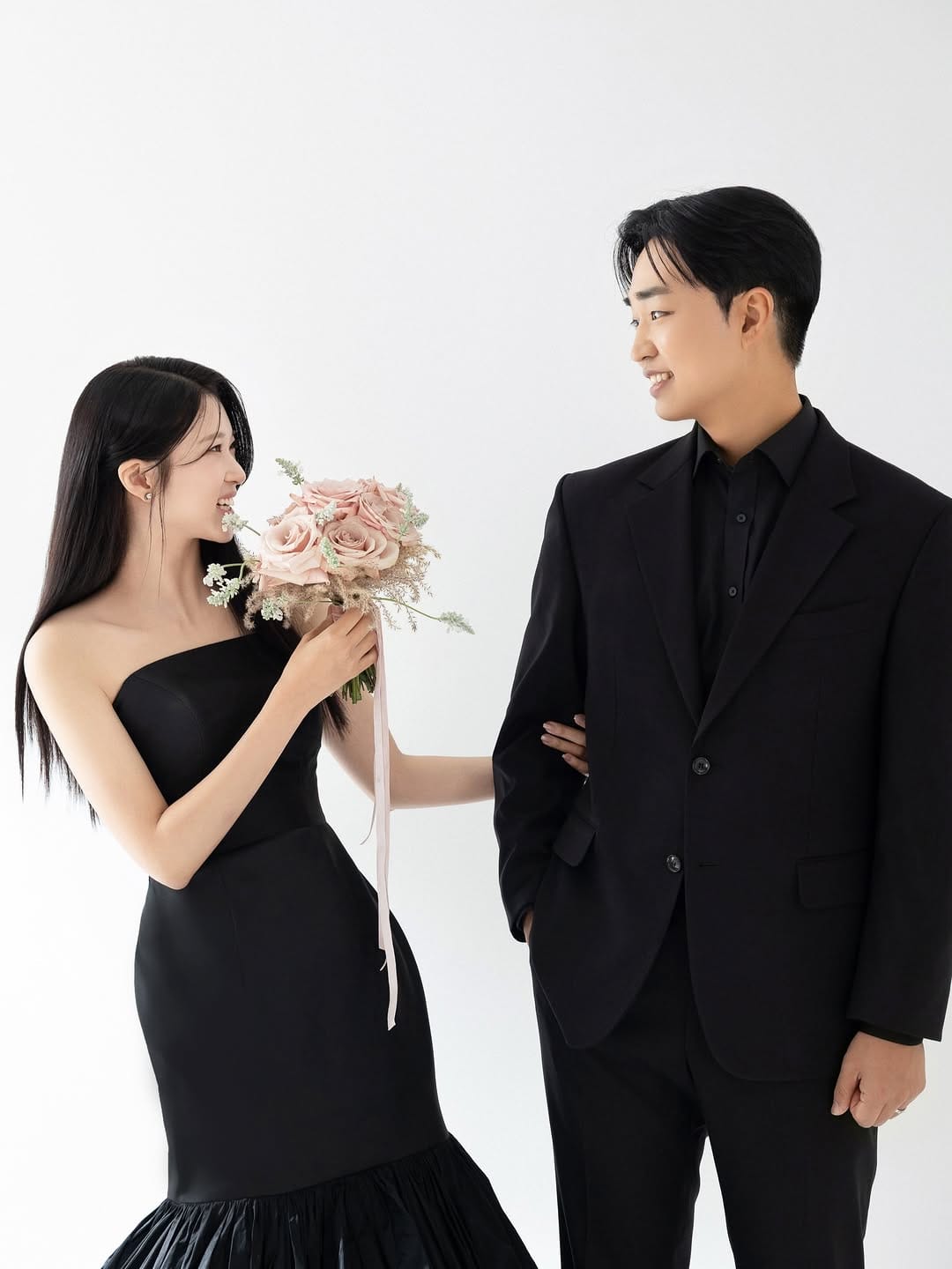 Post 1 by 베리굿웨딩 공식계정 (주)베리굿웨딩컴퍼니 on Instagram (carousel)