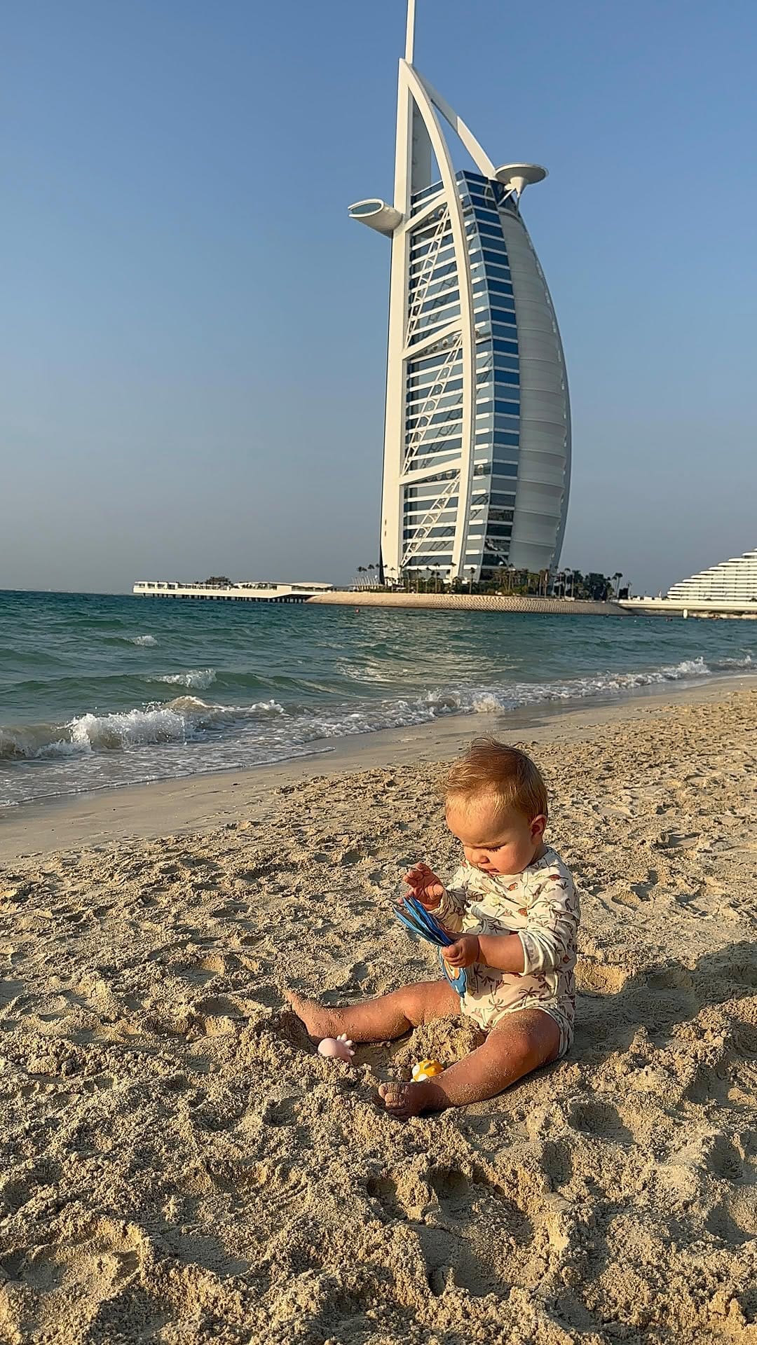 Post 7 by @blondieindubai on Instagram (video)
