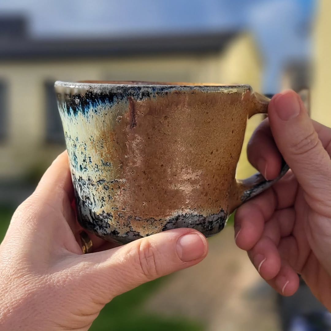 Post 1 by Julia Crimmen Ceramics on Instagram (image)