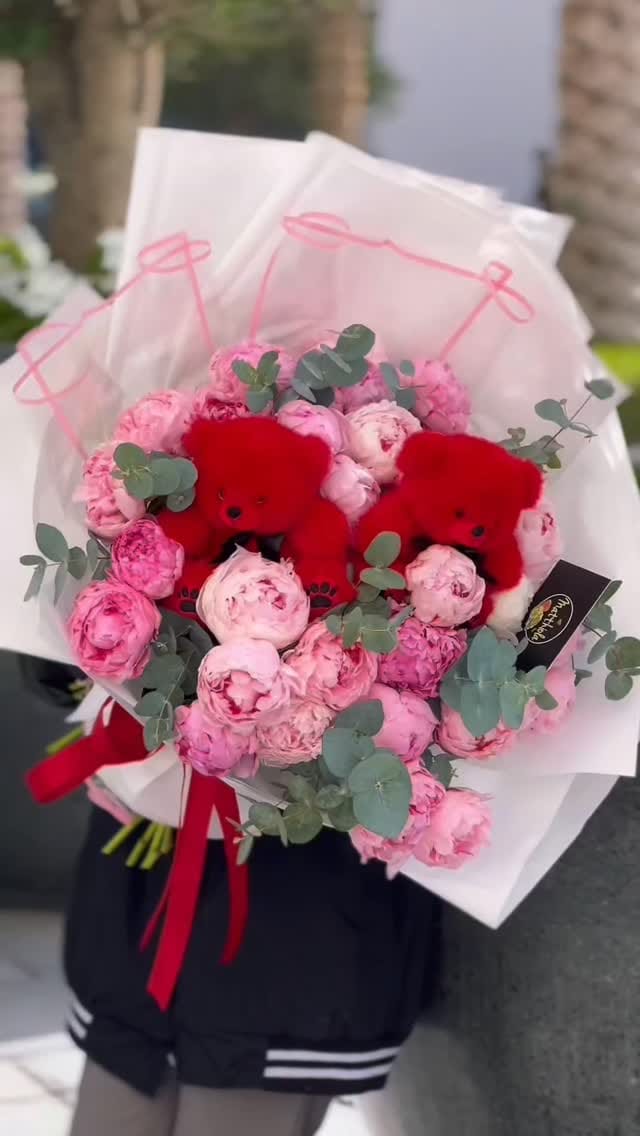 Post 5 by Matthiola Flowers on Instagram (video)