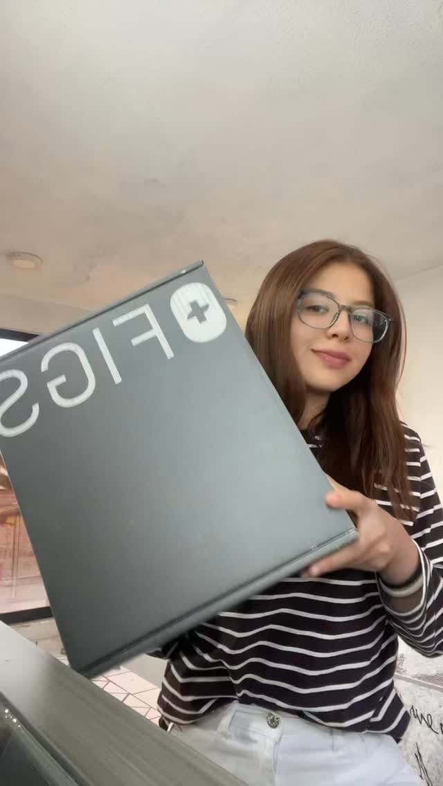 Post 6 by Yoko Salgado on Instagram (video)