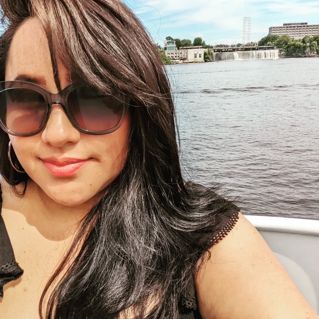 Post 9 by Johanna on Instagram (carousel)