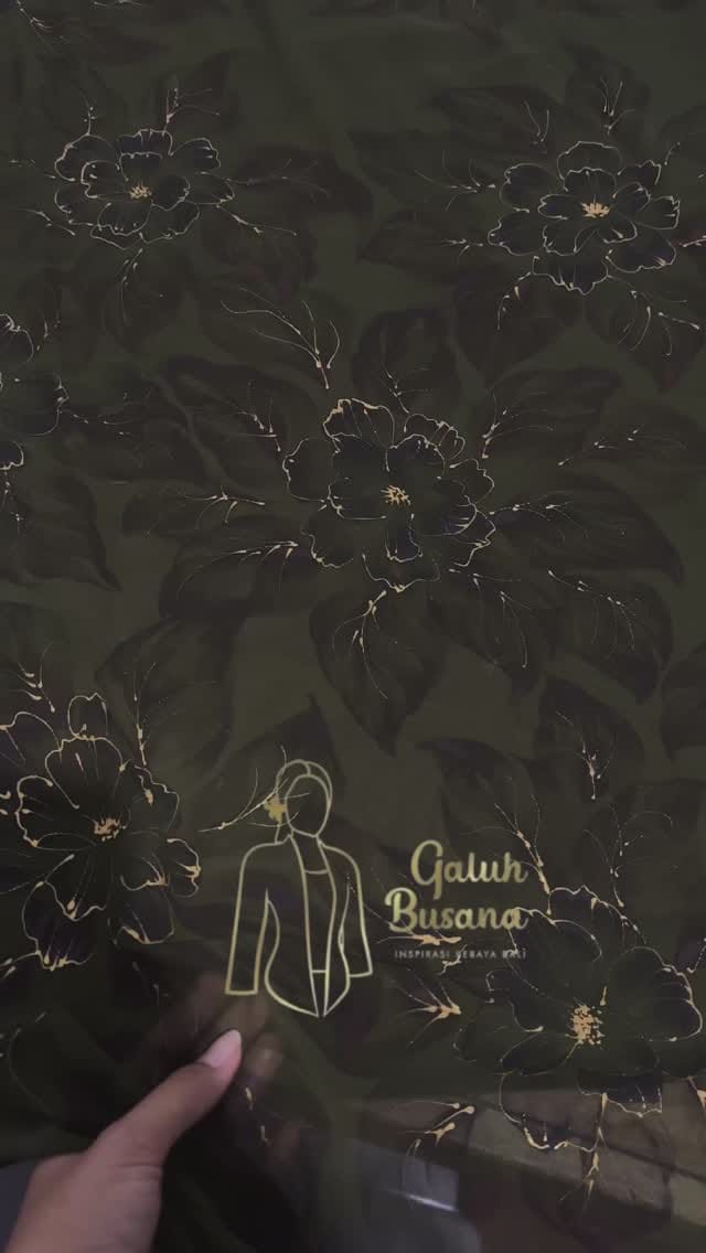 Post 4 by Galuh Busana on Instagram (video)