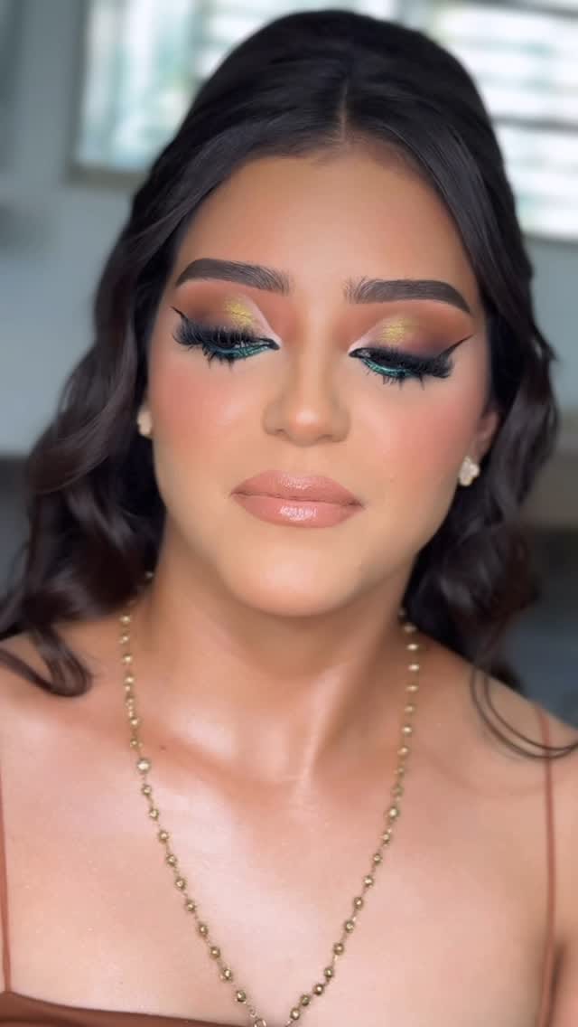 Post 10 by Grey Valenzuela Makeup on Instagram (video)