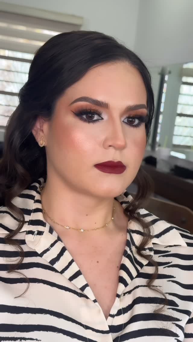 Post 1 by Grey Valenzuela Makeup on Instagram (video)