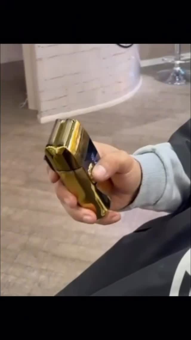 Post 4 by 𝘾𝙍𝙀𝘼𝙏𝙄𝙑𝙀  𝙃𝘼𝙄𝙍𝘾𝙐𝙏𝙎 on Instagram (video)