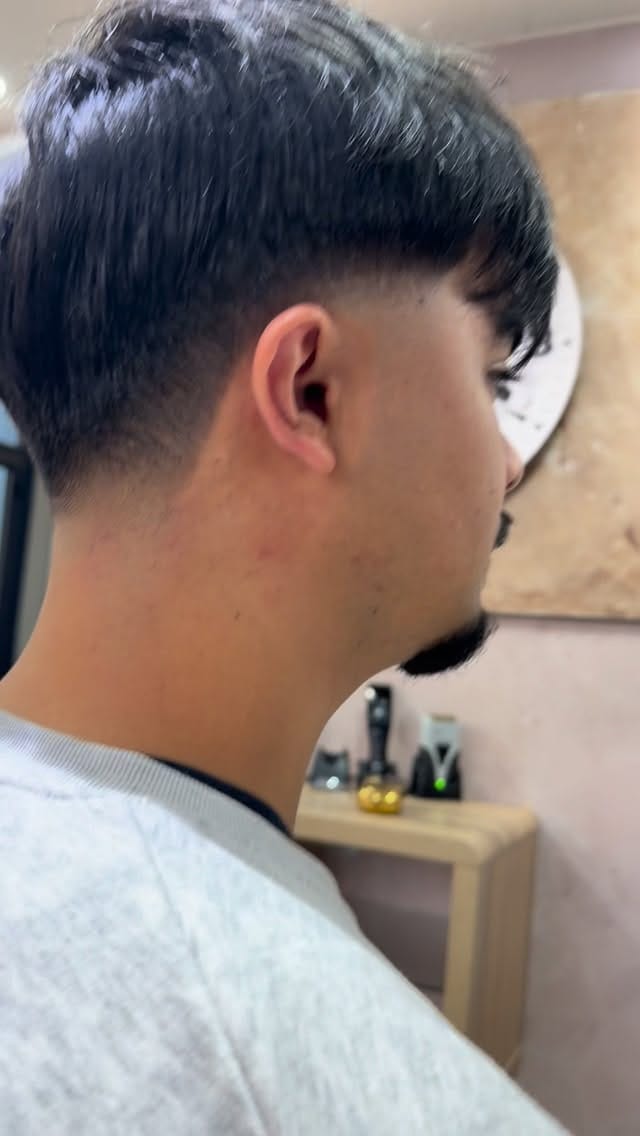 Post 1 by 𝘾𝙍𝙀𝘼𝙏𝙄𝙑𝙀  𝙃𝘼𝙄𝙍𝘾𝙐𝙏𝙎 on Instagram (video)