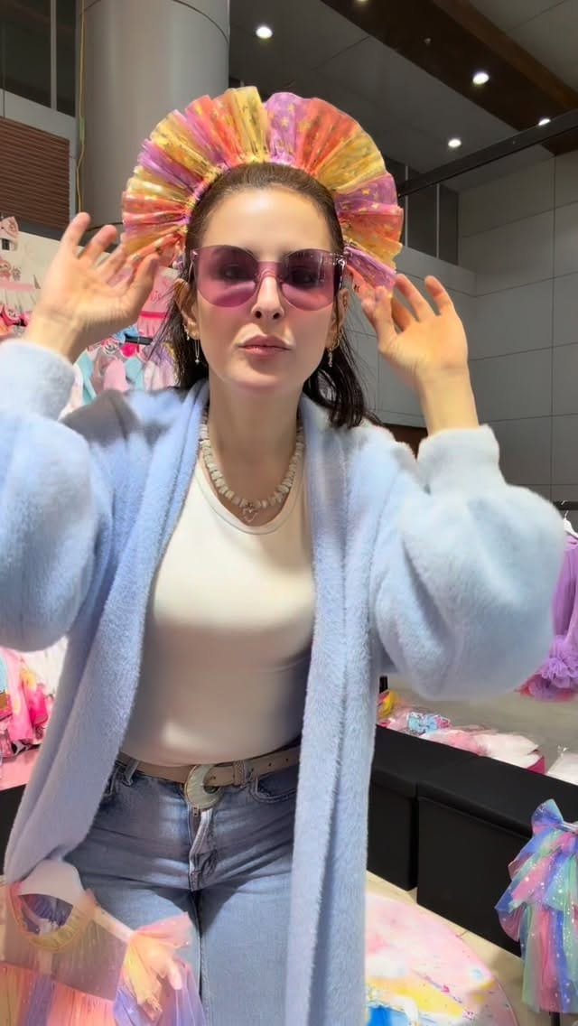 Post 1 by Gia Junior Boutique ( Gia’s Boutique ) on Instagram (video)