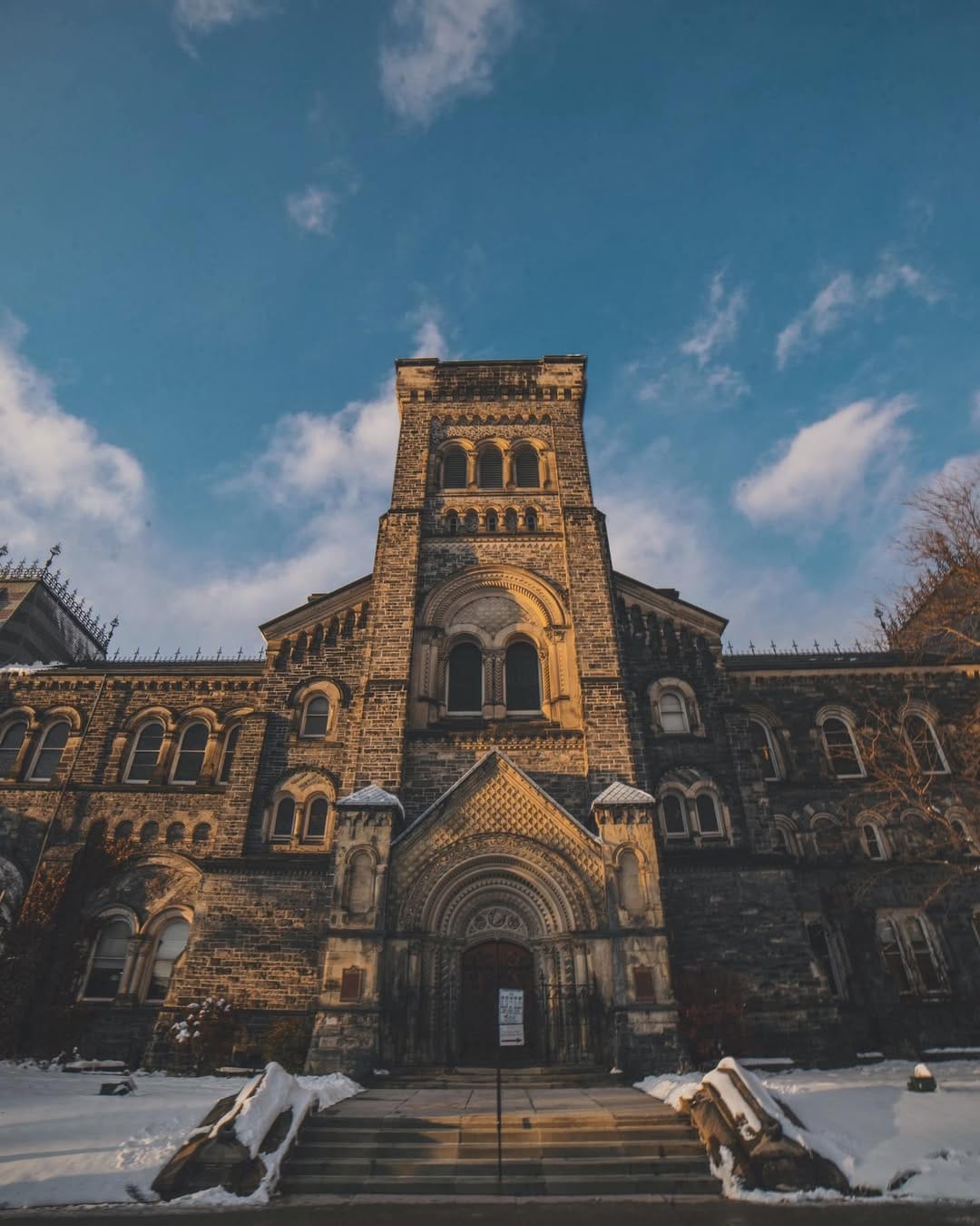 Post 5 by Victor Zeng on Instagram (image)