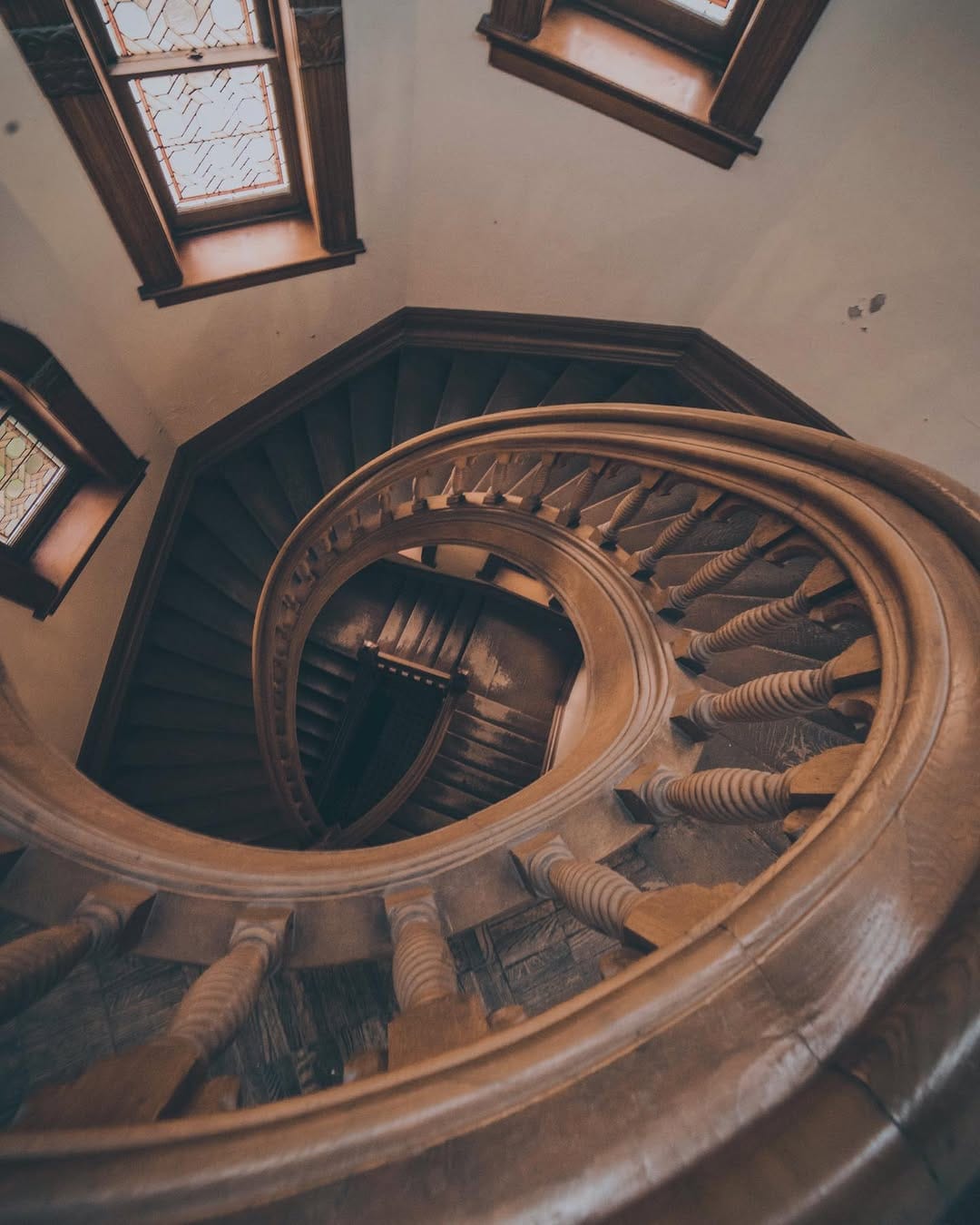 Post 9 by Victor Zeng on Instagram (image)