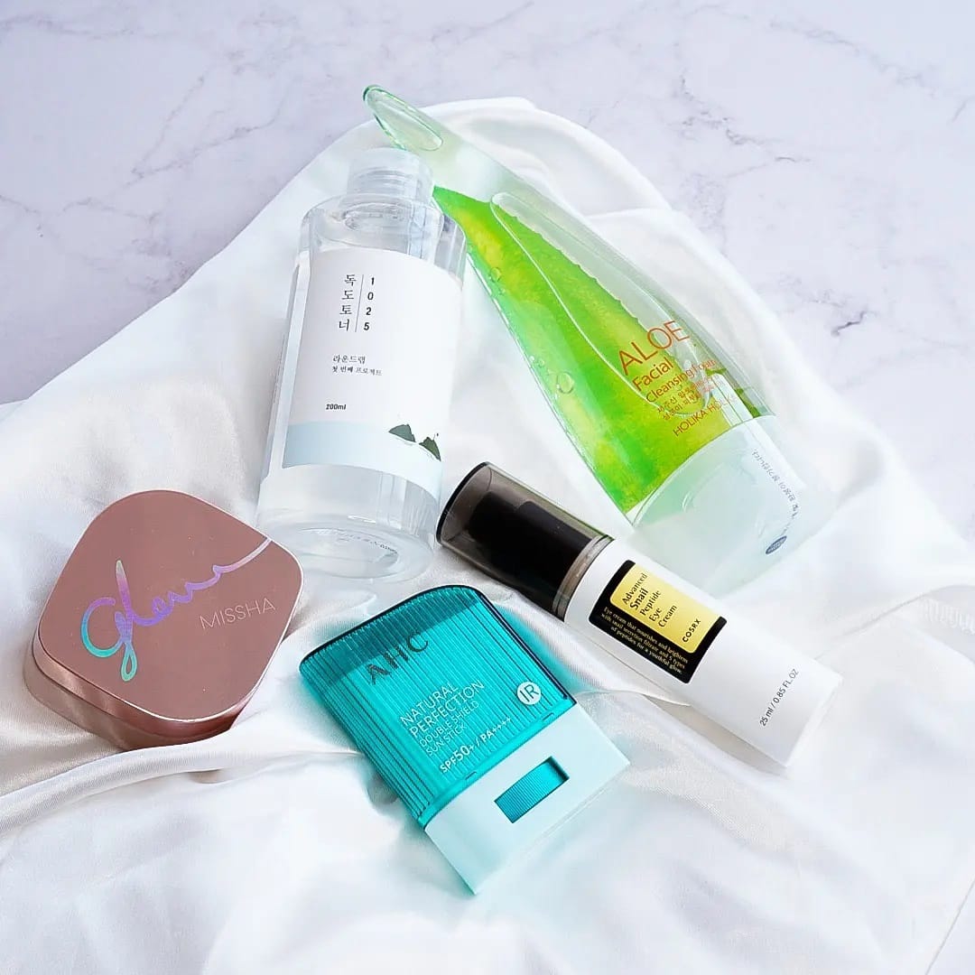 Post 10 by KB SKINCARE & COSMETICS on Instagram (image)