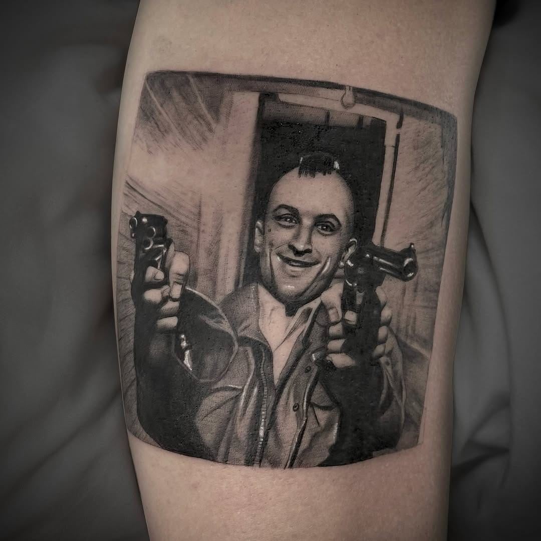 Post 6 by Alma 24 Tatuajes | Realismo y línea fina Madrid on Instagram (image)