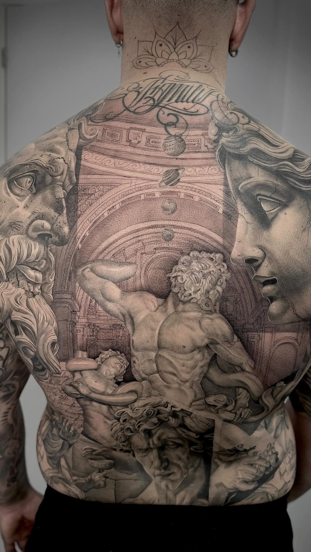 Post 8 by Alma 24 Tatuajes | Realismo y línea fina Madrid on Instagram (video)