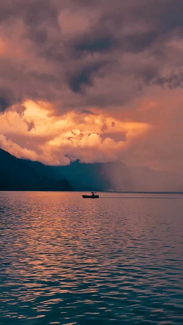 Post 3 by Traveling family 🚗🛣👨‍👩‍👧‍👦 on Instagram (video)