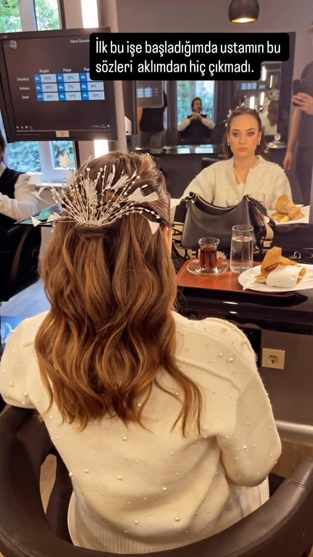 Post 3 by Different Hair Mehmet Papur on Instagram (video)