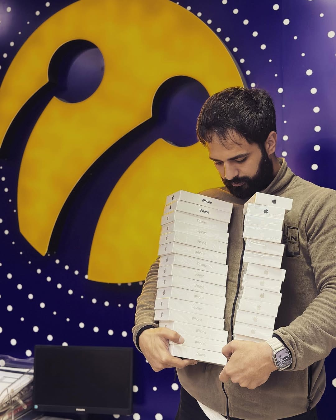 Post 6 by Rüzgâr Eray Aydın 'EA'® on Instagram (image)