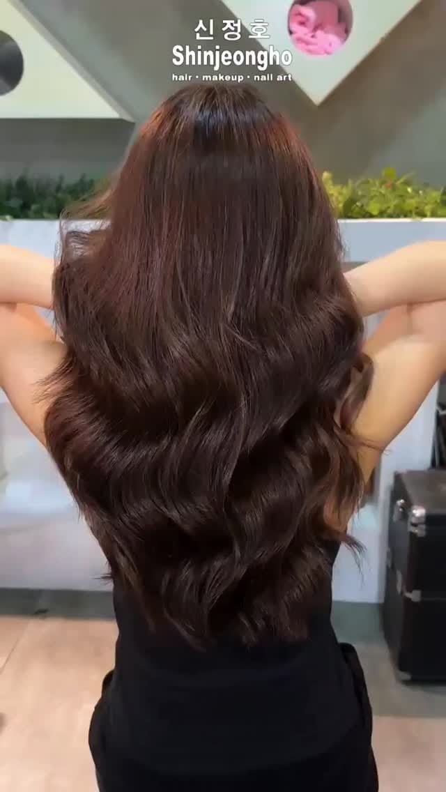 Post 2 by 신정호 Shinjeongho Korean Salon on Instagram (video)
