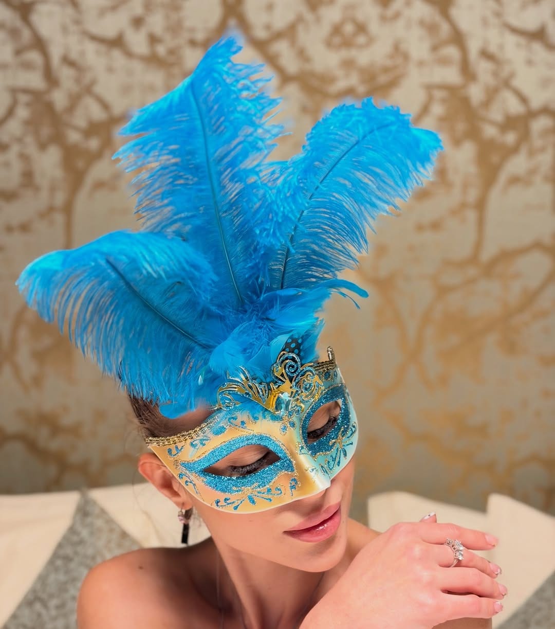 Post 2 by Model Dancer Dubai UAE on Instagram (carousel)