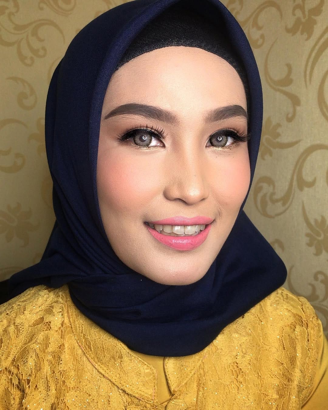 Post 10 by Hasan Effendi on Instagram (image)