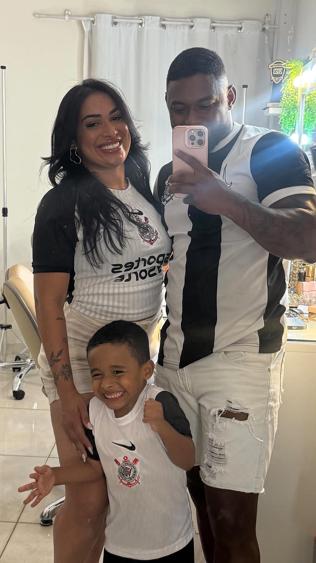 Post 3 by 𝐀𝐍𝐃𝐑𝐄𝐒𝐒𝐀 𝐒𝐀𝐍𝐓𝐎𝐒 on Instagram (video)