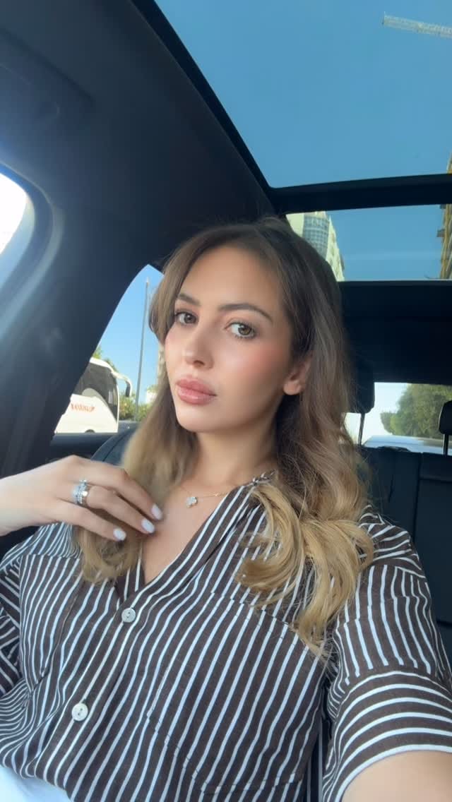 Post 3 by Safae on Instagram (video)