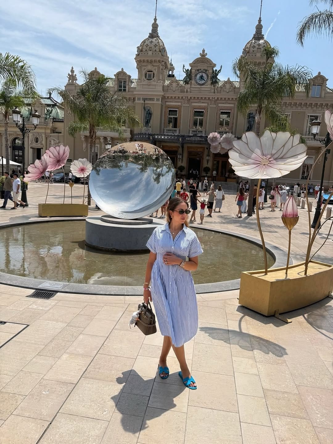 Post 5 by Safae on Instagram (carousel)