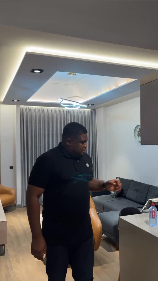 Post 2 by NO1 STRETCH MARK PRODUCTS on Instagram (video)